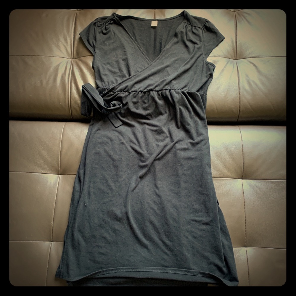 Old Navy Short Sleeve Wrap Dress